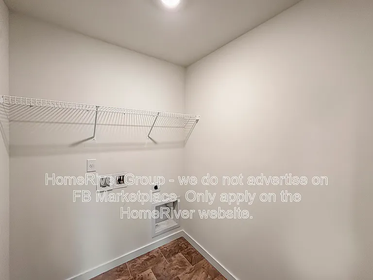 7321 Bendire Loop — Photo 16