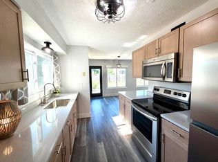 1200 Bugle Bluff Ct, Lebanon, OH 45036