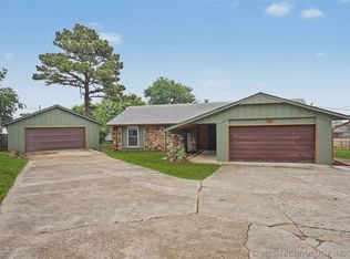 1525 Valley View St, Sapulpa, OK 74066