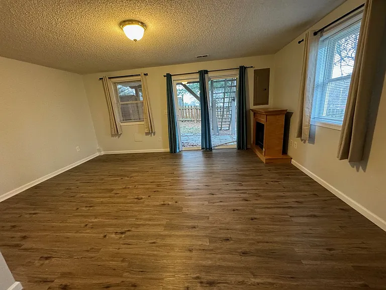801 Merlins Way — Photo 22