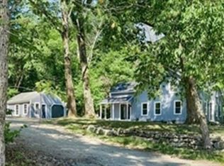 4 Potter Village Cross Rd, Charlton, MA 01507