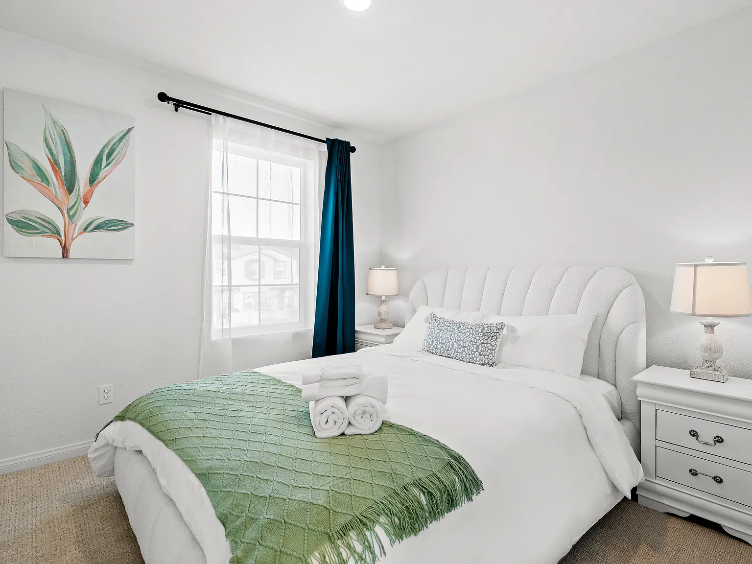 3 bed, 2.5 bath, 1652 sqft, $4,000 — Photo 4