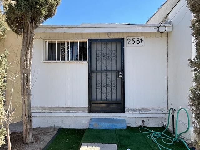 1st image of 258 1/2 Dolan Pl
