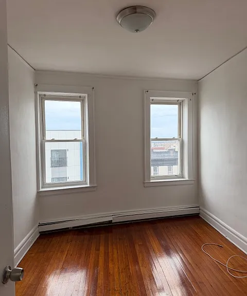 511 Kearny Ave #11 — Photo 2