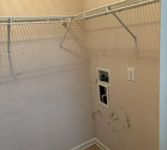 160 Sycamore Pl — Photo 12