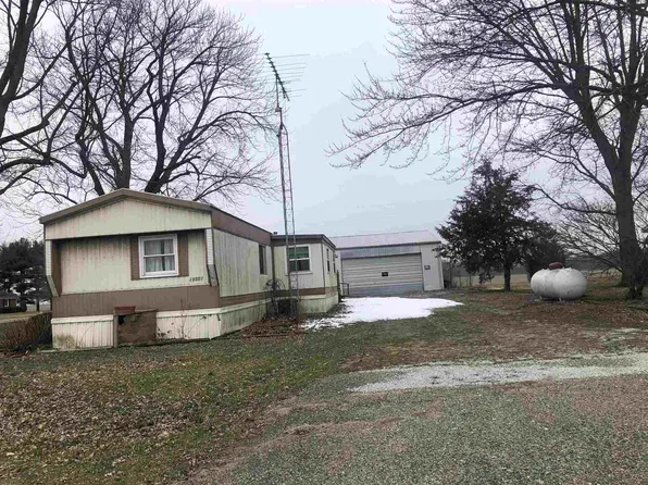 15501 N Siesta Dr, Covington, IN 47932