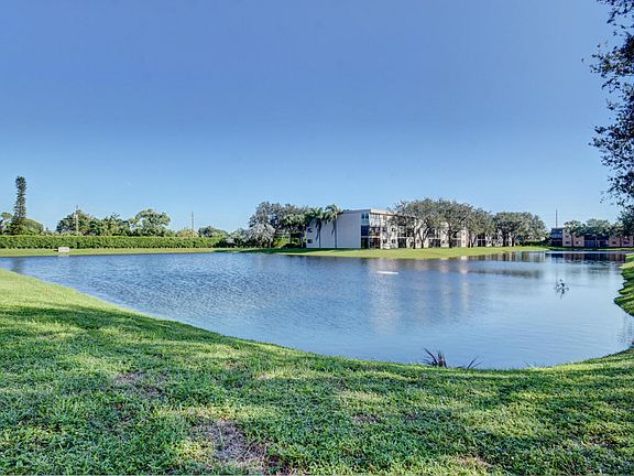 5th image of 15324 Lakes Of Delray Blvd APT 310