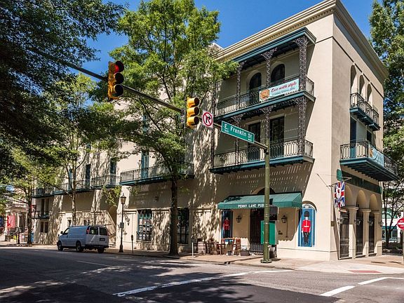 2nd image of 421 E Franklin St APT 2B