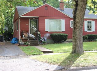 2010 Burns St, Flint, MI 48506