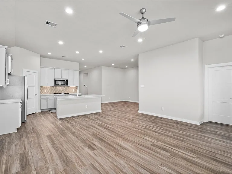 14334 Winema View Ln — Photo 46