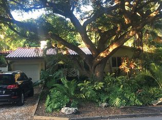 4091 Woodridge Rd, Miami, FL 33133