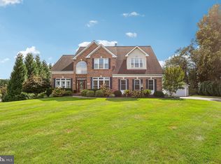 2262 Cherokee Dr, Westminster, MD 21157