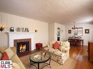 4th image of 3269 Bennett Dr