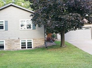 410 7th Ave N, Onalaska, WI 54650