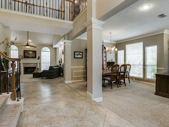 5th image of 2219 Cherry Hill Ln