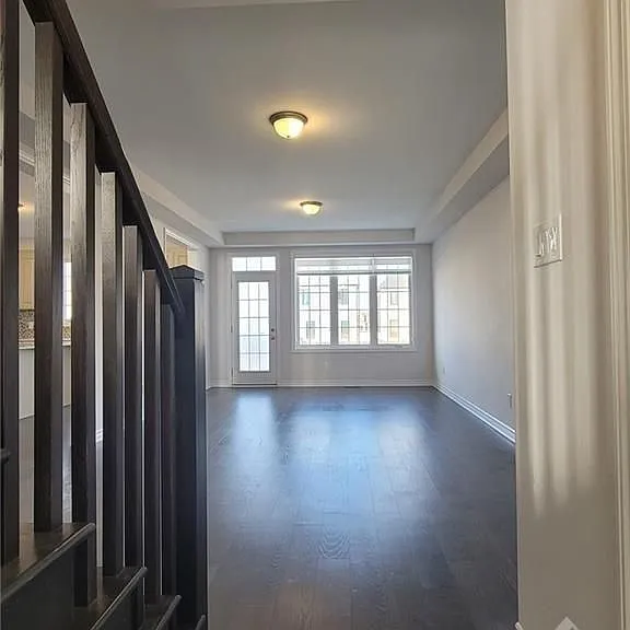 114 Bartonia Cir — Photo 5