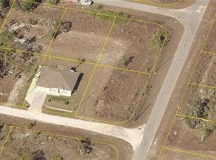 959 Hunter St E, Lehigh Acres, FL 33974