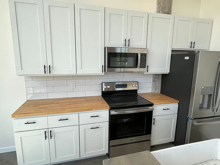 2327 Texas Ave — Photo 30