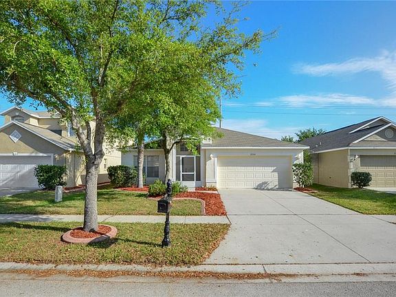 2nd image of 8304 Carriage Pointe Dr