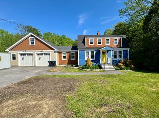 275 Middle Rd, Falmouth, ME 04105