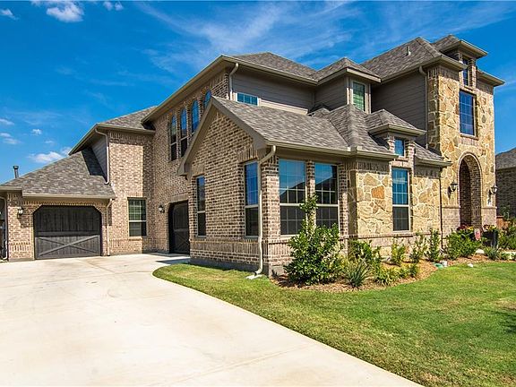 3rd image of 605 Silver Chase Dr