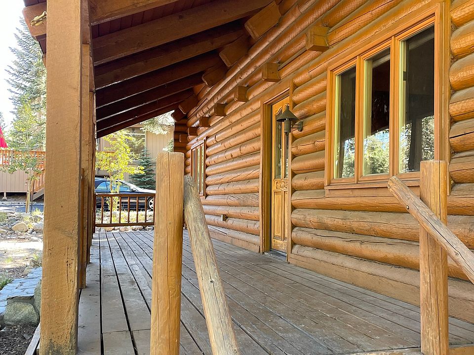 Large front deck