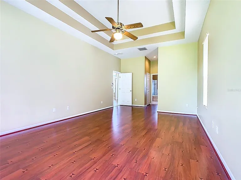 4925 Brightmour Cir — Photo 38