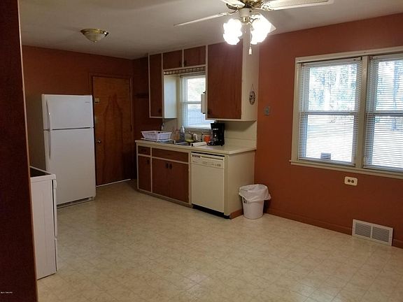 4th image of 120 Waupaka Dr