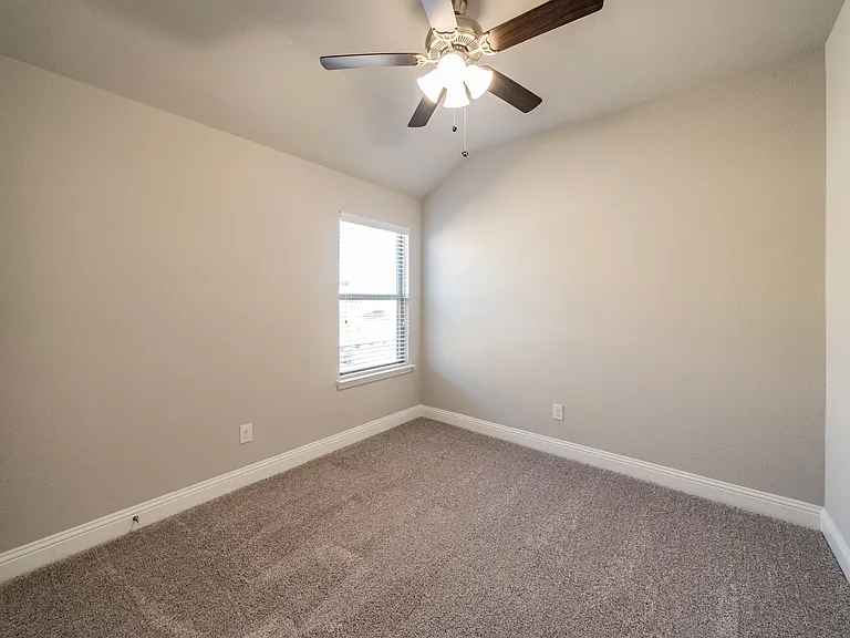 6406 Rienzi Dr — Photo 20
