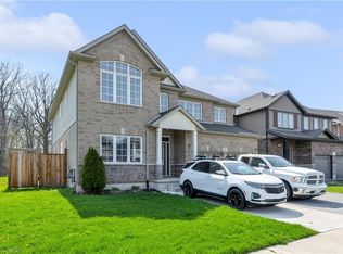 1 Elderberry Rd, Thorold, ON L2V0E7