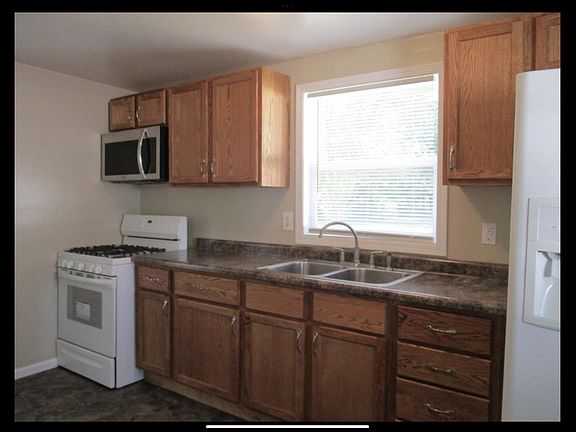 2nd image of 2907 Burr Oak Ave