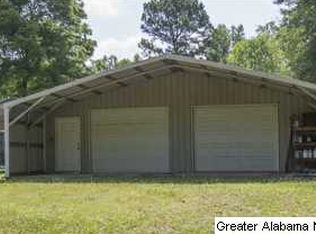 630 Hickory Ln, Warrior, AL 35180