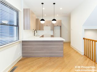 2732 N Wayne Ave #1, Chicago, IL 60614