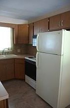 3rd image of 702 Watson Blvd