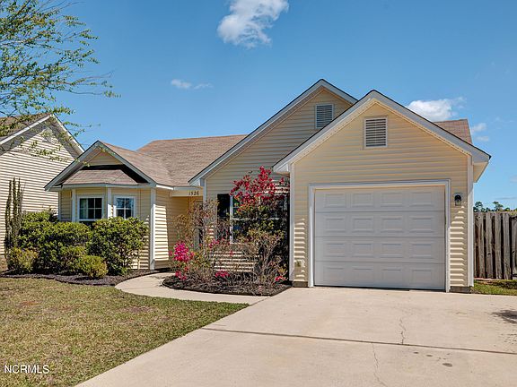 2nd image of 1526 Pine Harbor Way