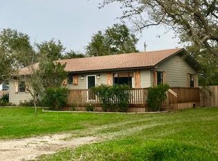 633 S 13th St, Aransas pass, TX 78336