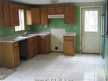2nd image of 16 Rindge Rd