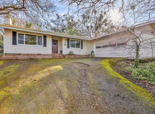 516 Valley View Dr, Medford, OR