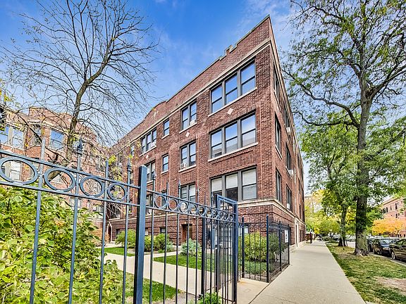 3rd image of 1046 W Catalpa Ave APT 2W