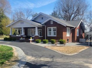 501 S Elm St, Cherryville, NC 28021