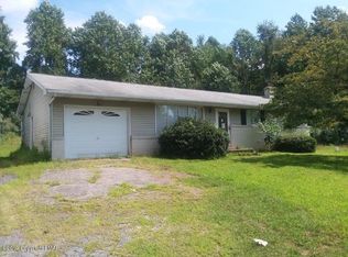 21 Kimber Ln, Bangor, PA 18013