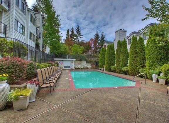 3rd image of 10022 NE 120th Ln APT G203