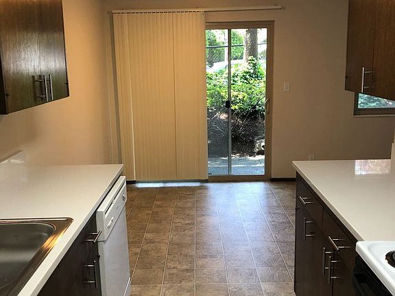 4th image of 4740 40th Ave NE #40B