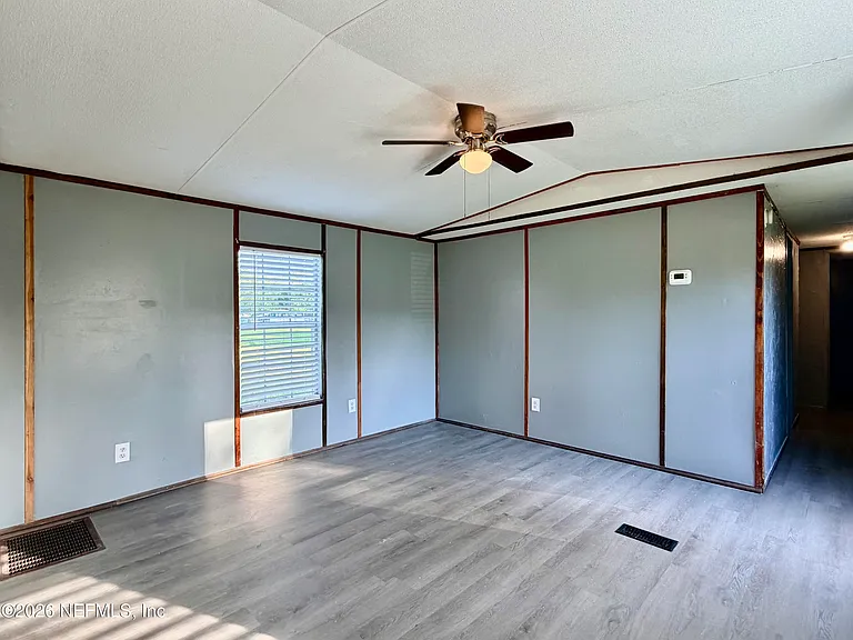 8334 SW State Road 121 — Photo 4