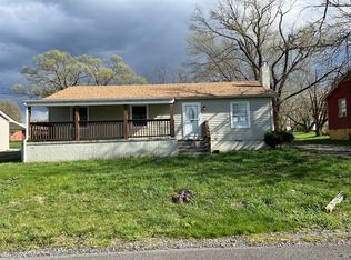 7872 Senseney Ave, Middletown, VA 22645