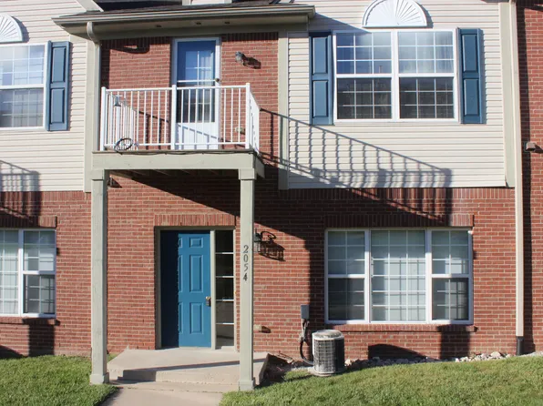 2054 Cloverly Ln, Ann Arbor, MI 48108