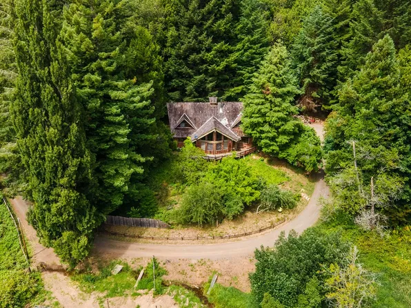 63206 Horse Poor Ln, Coos Bay, OR 97420