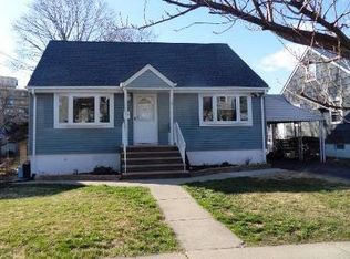 13 Lafayette Pl, Lodi, NJ 07644