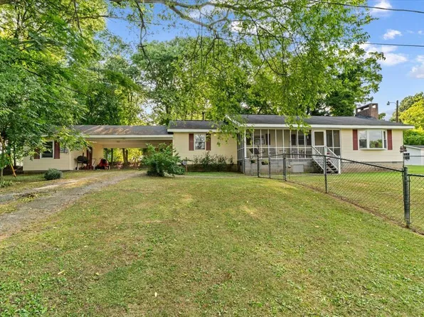 105 N Varnell Rd, Tunnel Hill, GA 30755