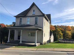 226 Penn Adamsburg Rd, Penn, PA 15675